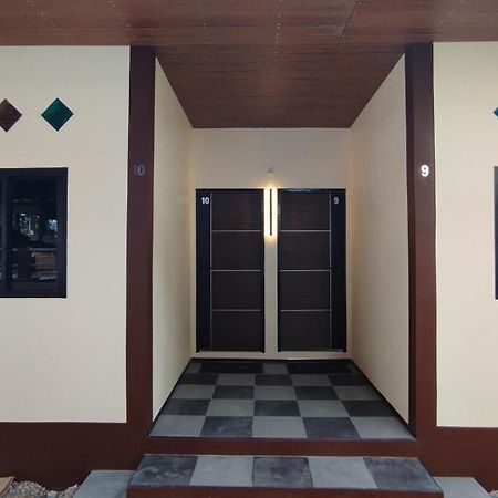 Touch The Wind Hotel Chaiyaphum Bagian luar foto