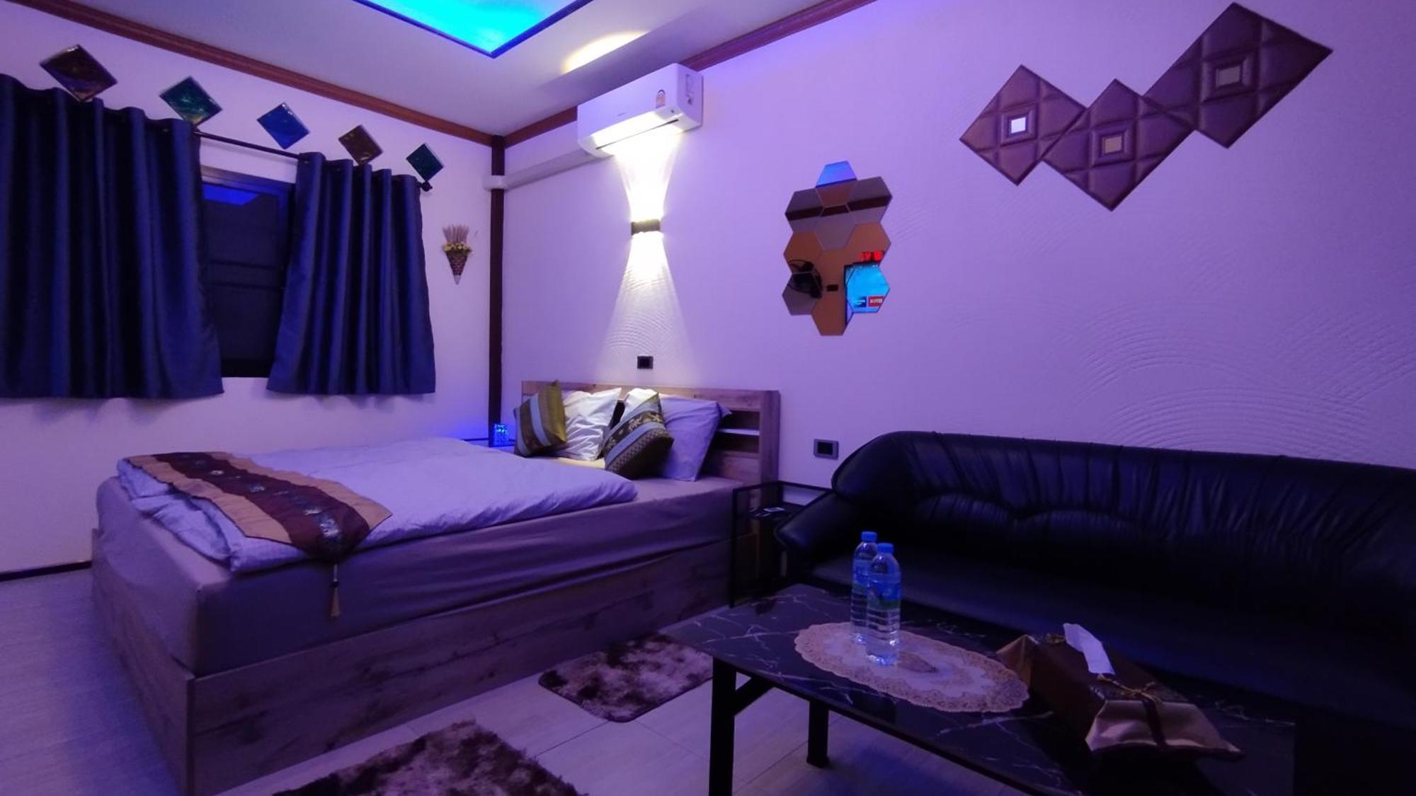 Touch The Wind Hotel Chaiyaphum Bagian luar foto